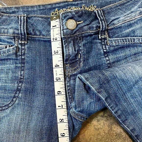 American Eagle Denim Cropped Capri Pants 2 Regular - Picture 3 of 12